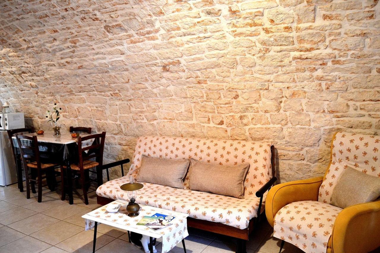 ألبيروبيللو Converse Fra I Trulli المظهر الخارجي الصورة